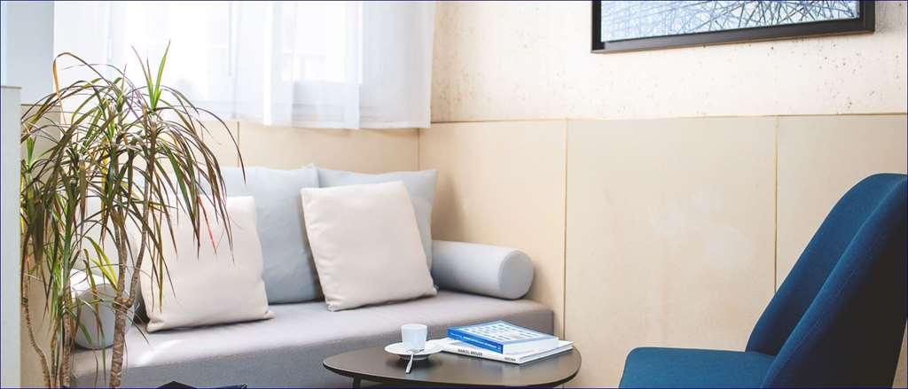Hotel Opera Marigny Paris Room photo